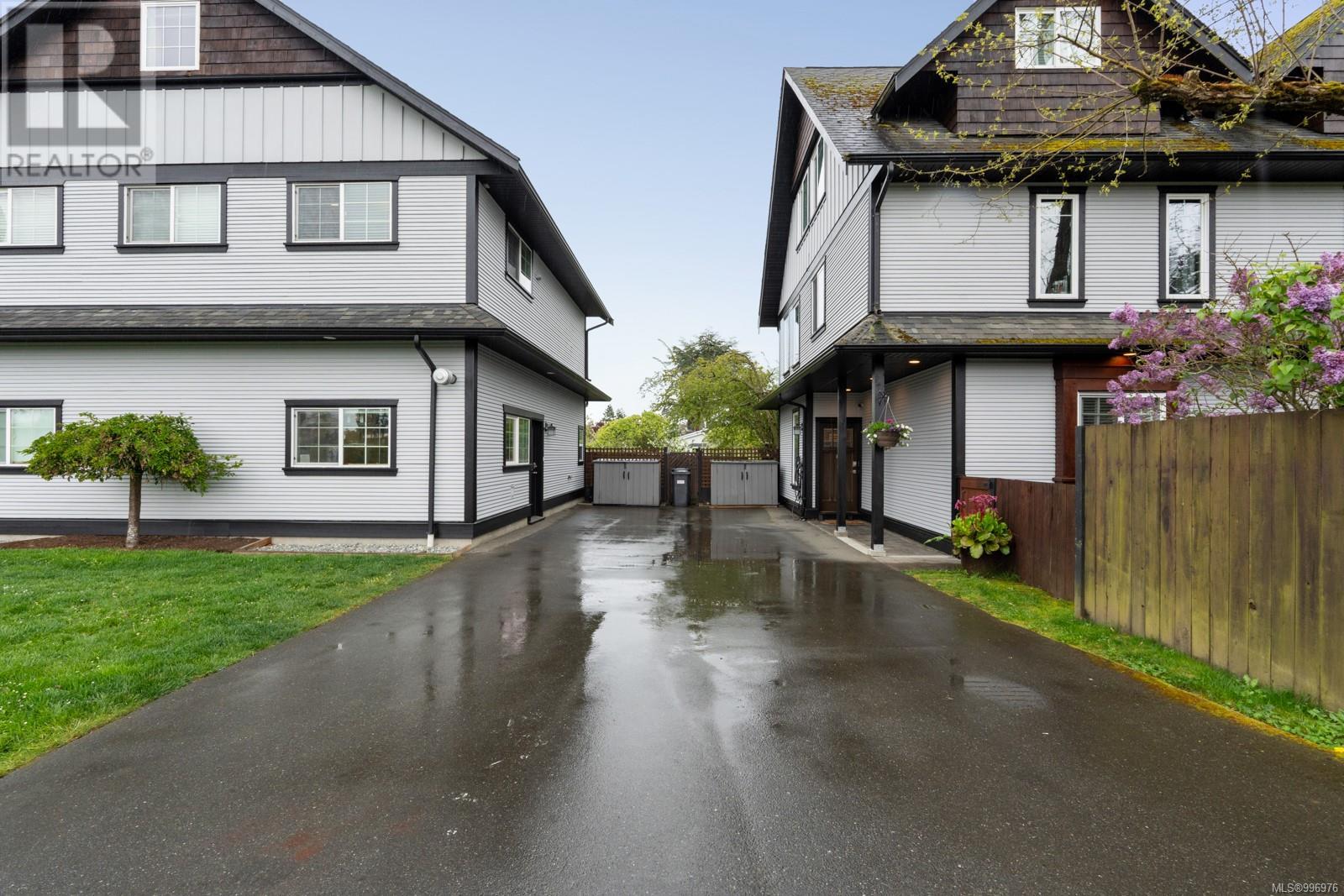  1670 Stelly's Cross Road, Central Saanich