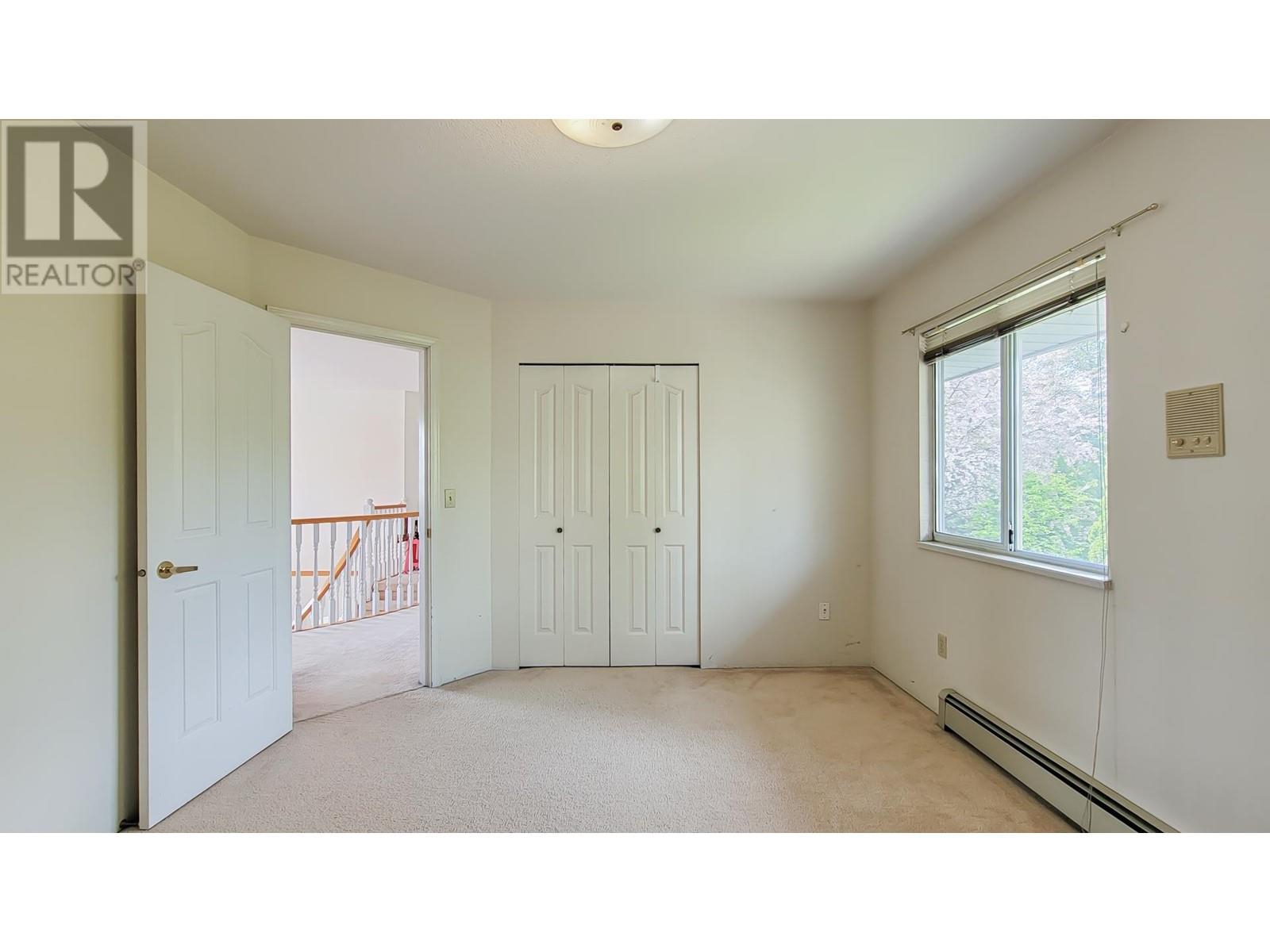 Photo 28 of 2931 Phillips Avenue, Burnaby BC