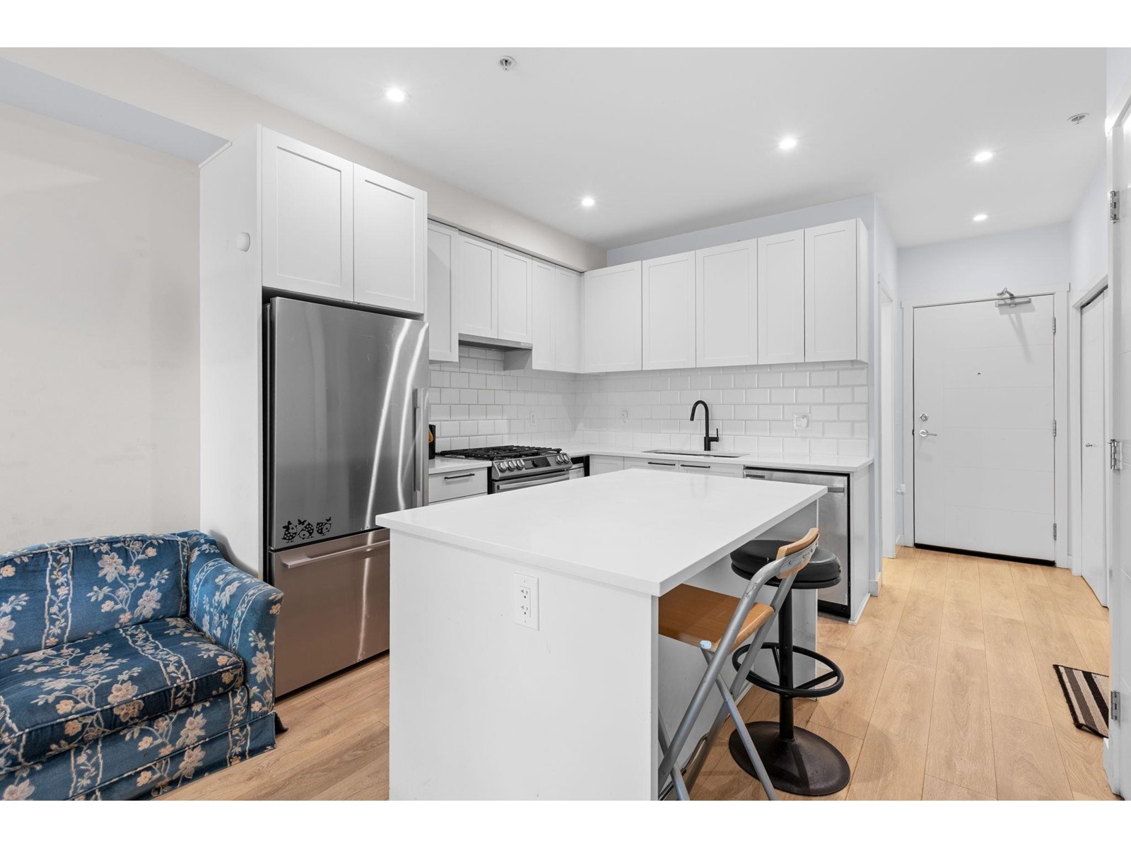 Photo 4 of 311 5415 Brydon Crescent, Langley BC