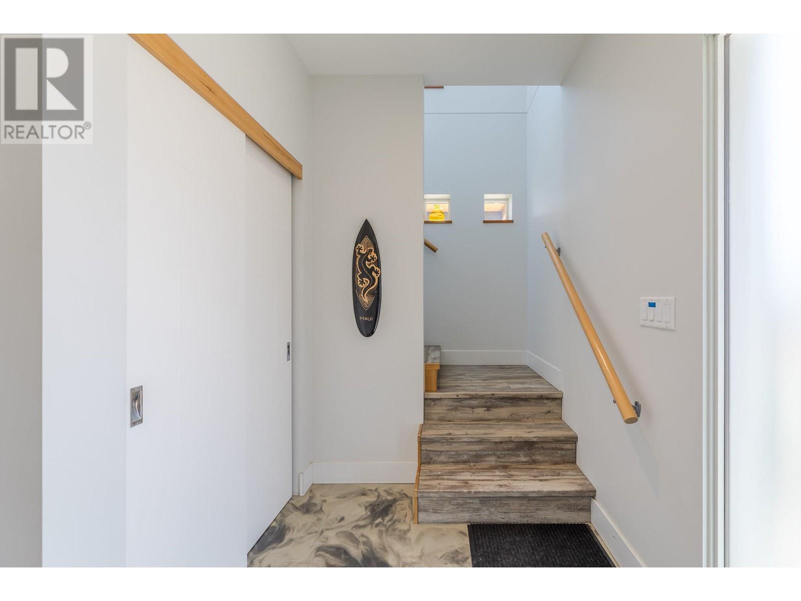  9003 Gilman Road, Summerland