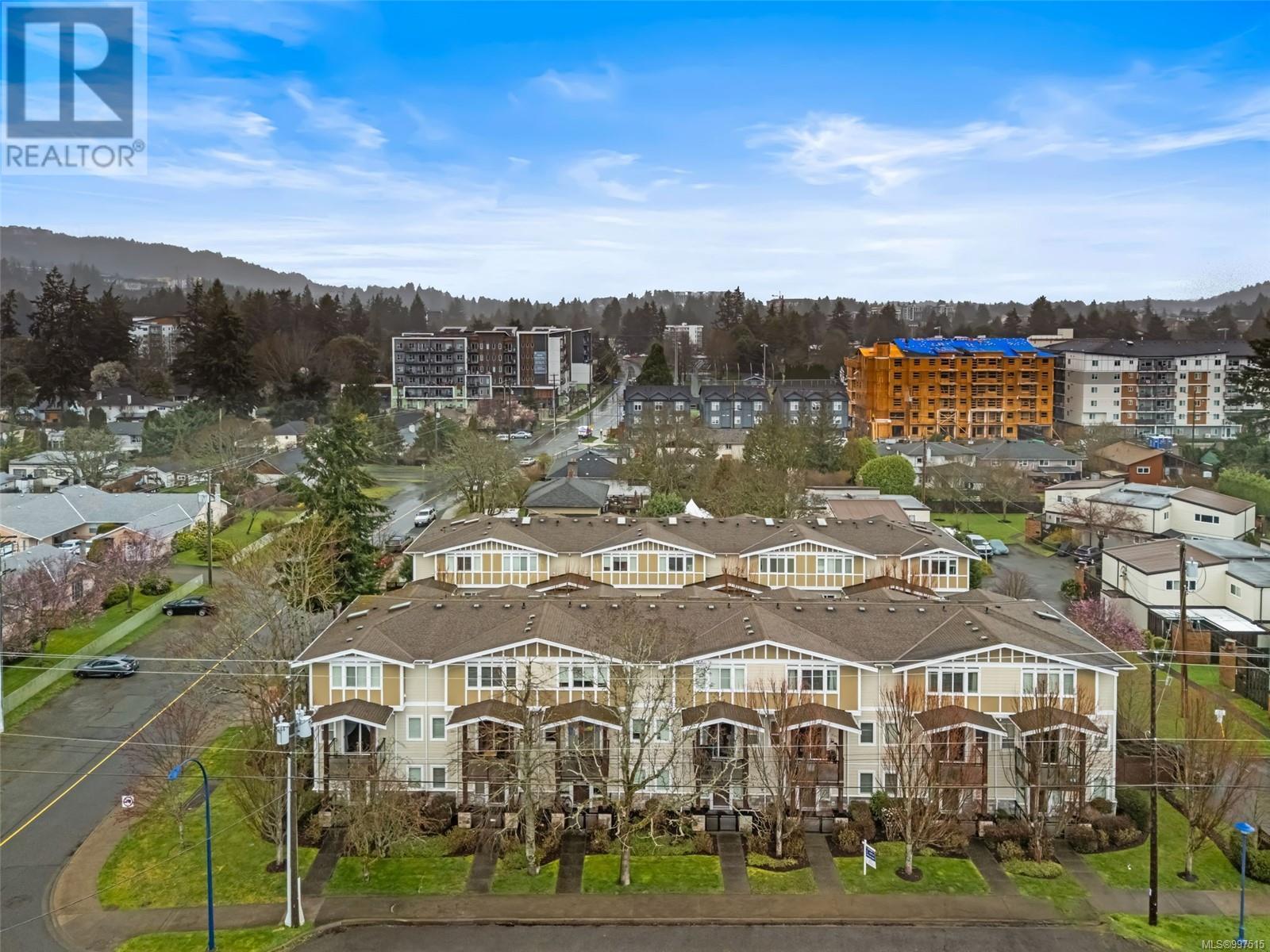  996 Dunford Avenue, Langford