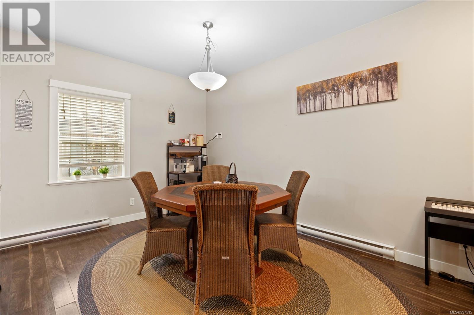  996 Dunford Avenue, Langford