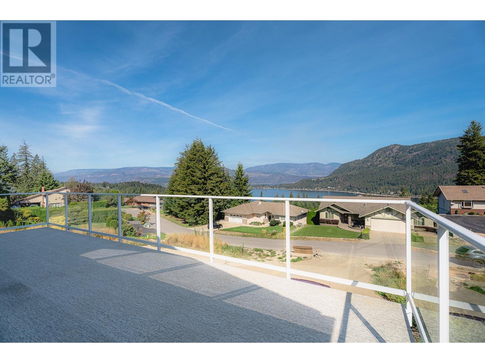  2594 Grand View Place, Blind Bay