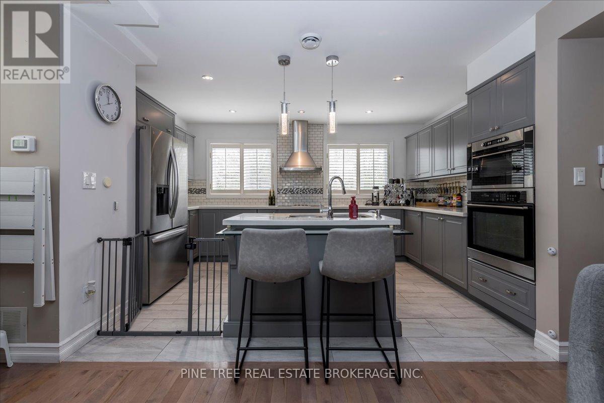 Photo 23 of 8 100 Laguna Parkway, Ramara ON