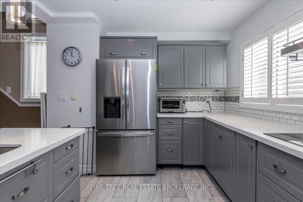 Photo 25 of 8 100 Laguna Parkway, Ramara ON