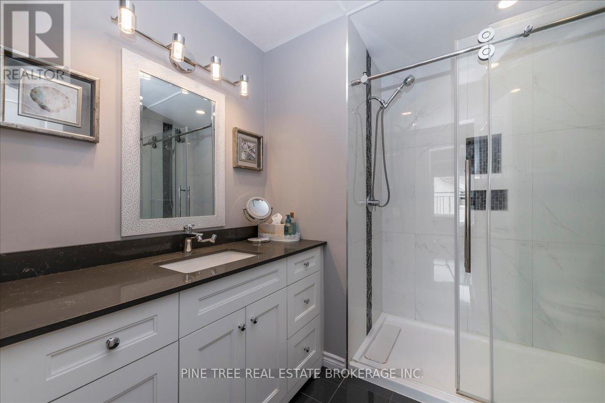 Photo 33 of 8 100 Laguna Parkway, Ramara ON