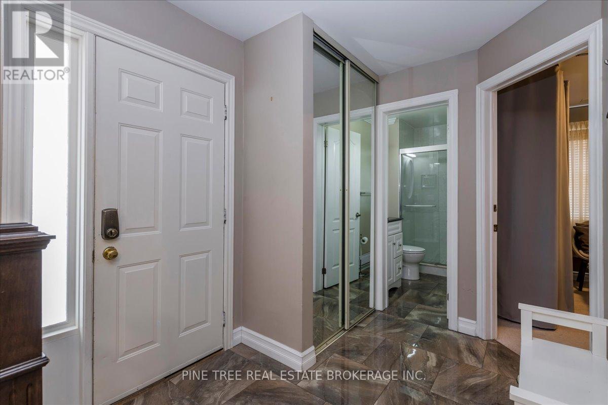 Photo 5 of 8 100 Laguna Parkway, Ramara ON