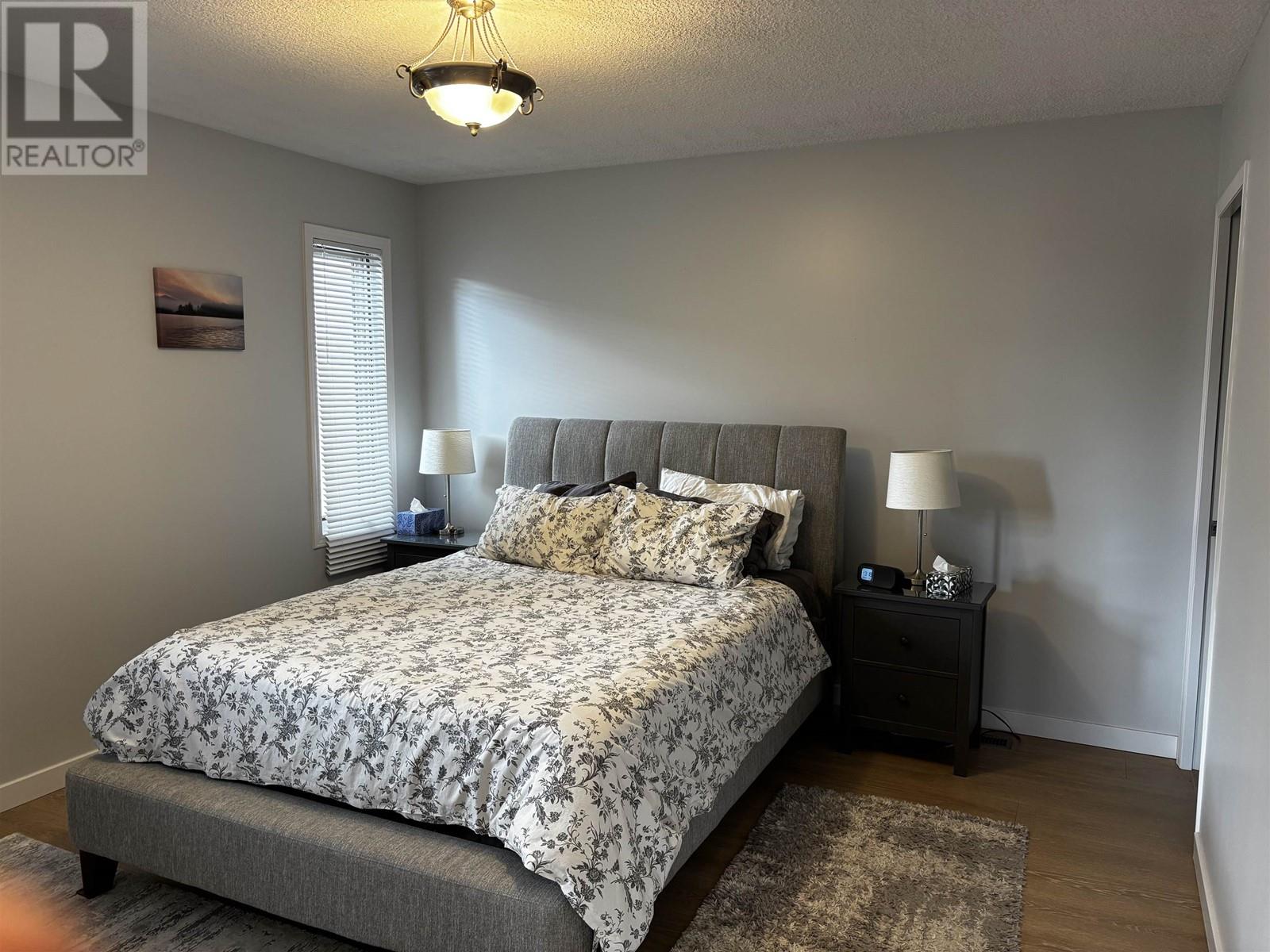 Photo 11 of 9011 99 Avenue, Fort St John BC