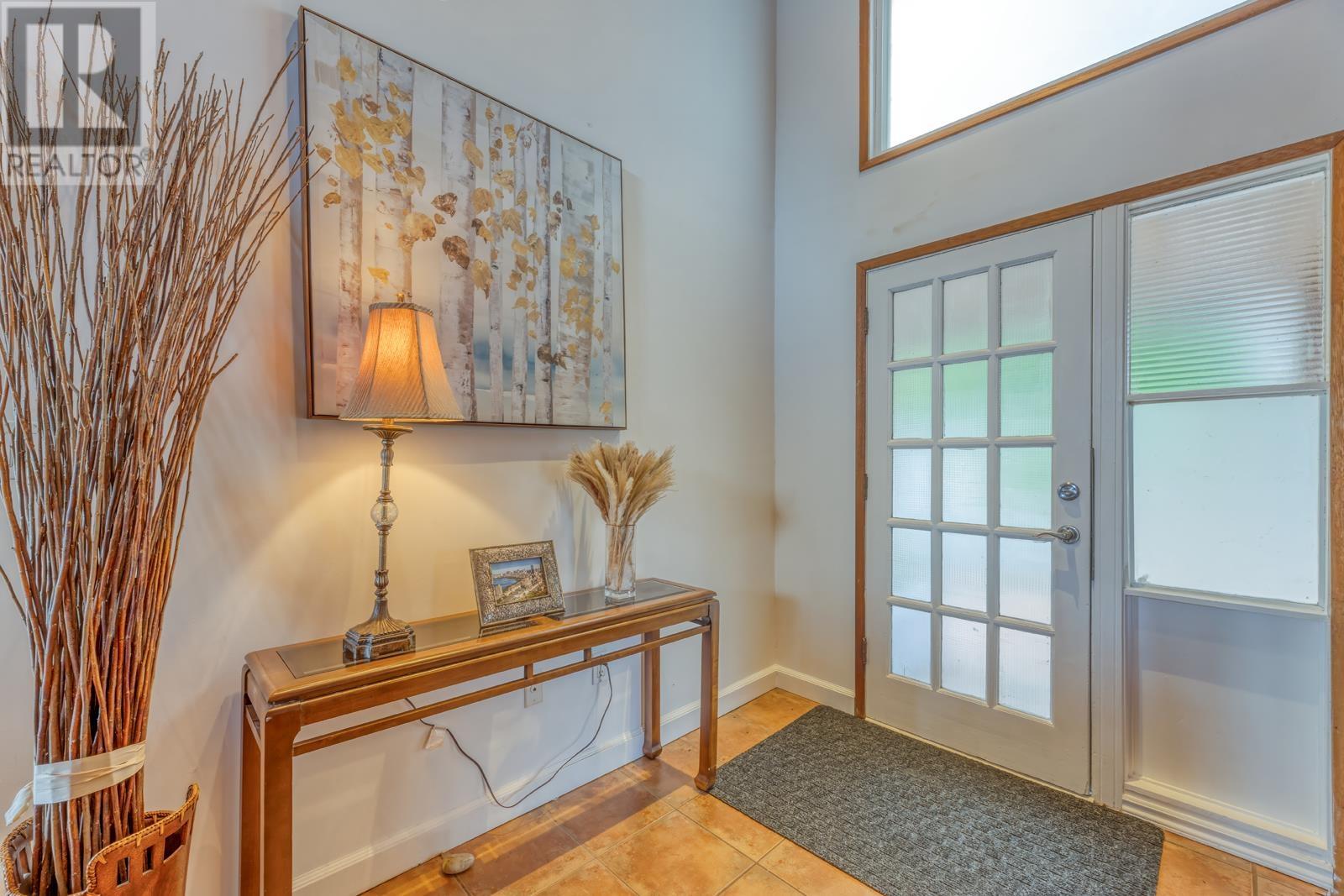718 TSAWWASSEN BEACH Road, Delta
