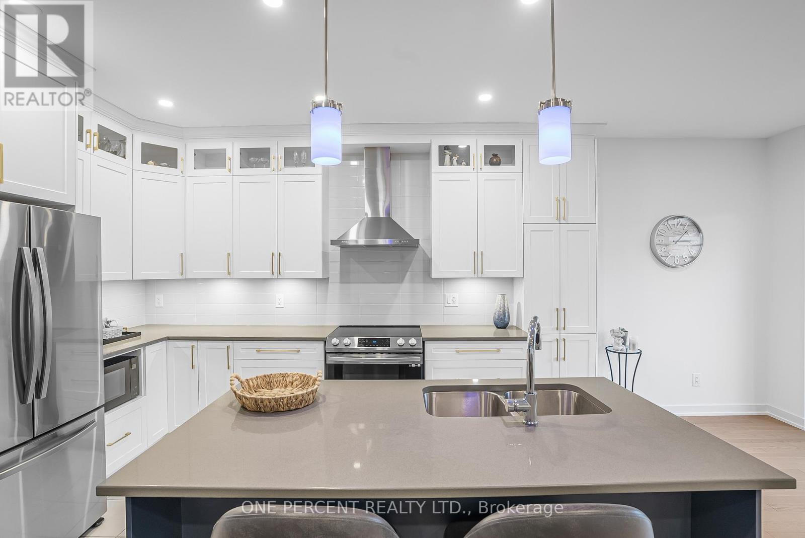 Photo 1 of 6487 Renaud Road, Ottawa ON