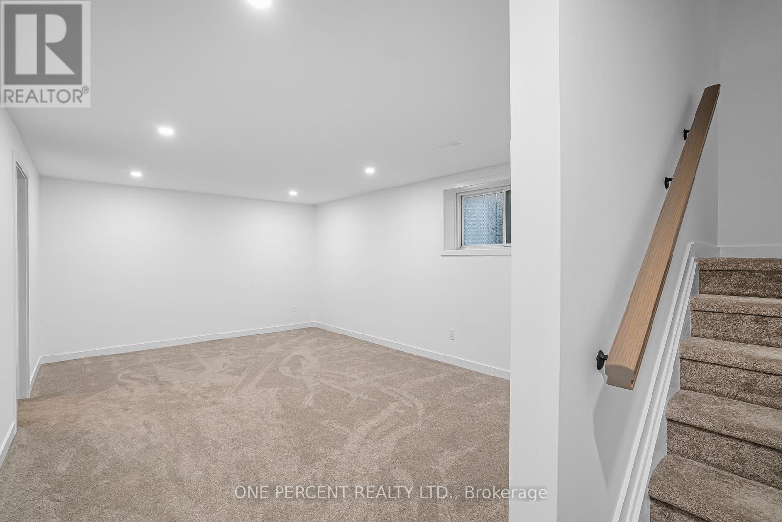 Photo 11 of 6487 Renaud Road, Ottawa ON