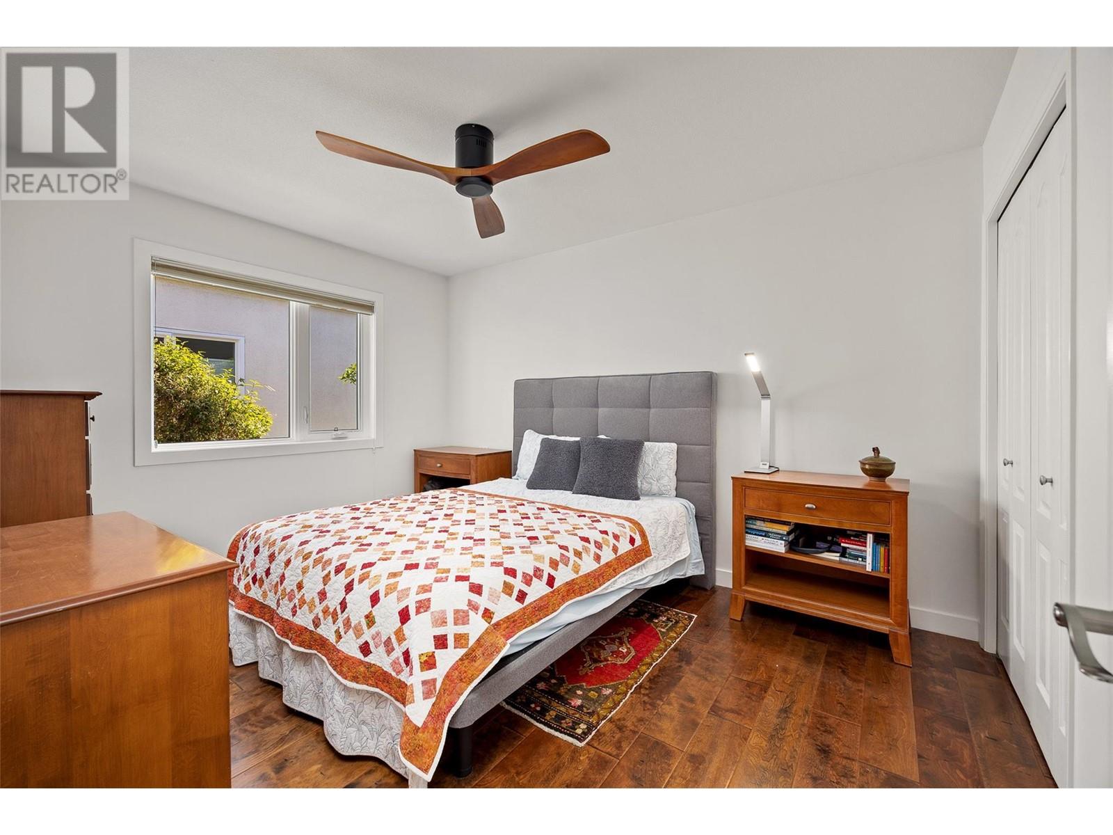 304 650 Lexington Drive, Kelowna