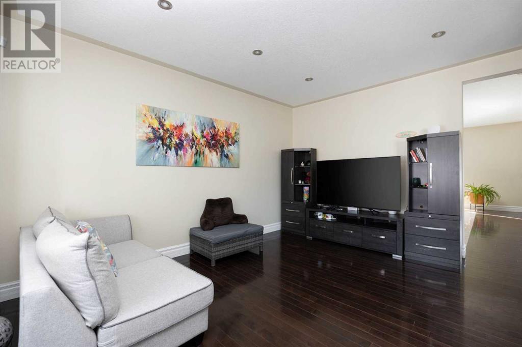 176 Coniker Crescent, Fort McMurray, Alberta