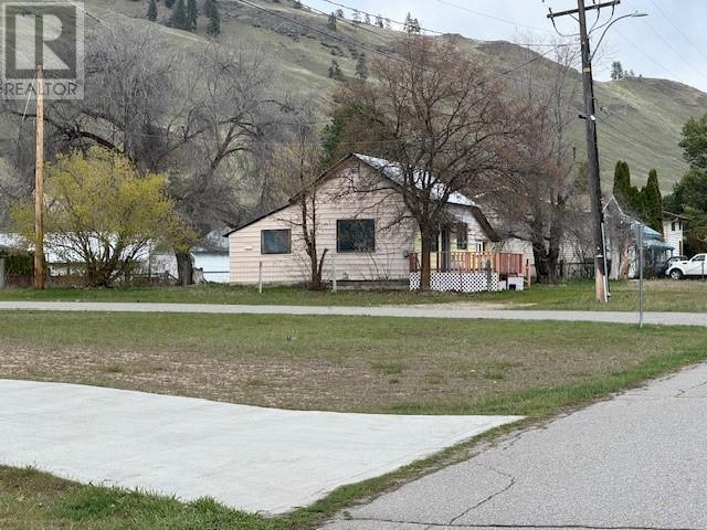 693 NINTH Avenue, Midway