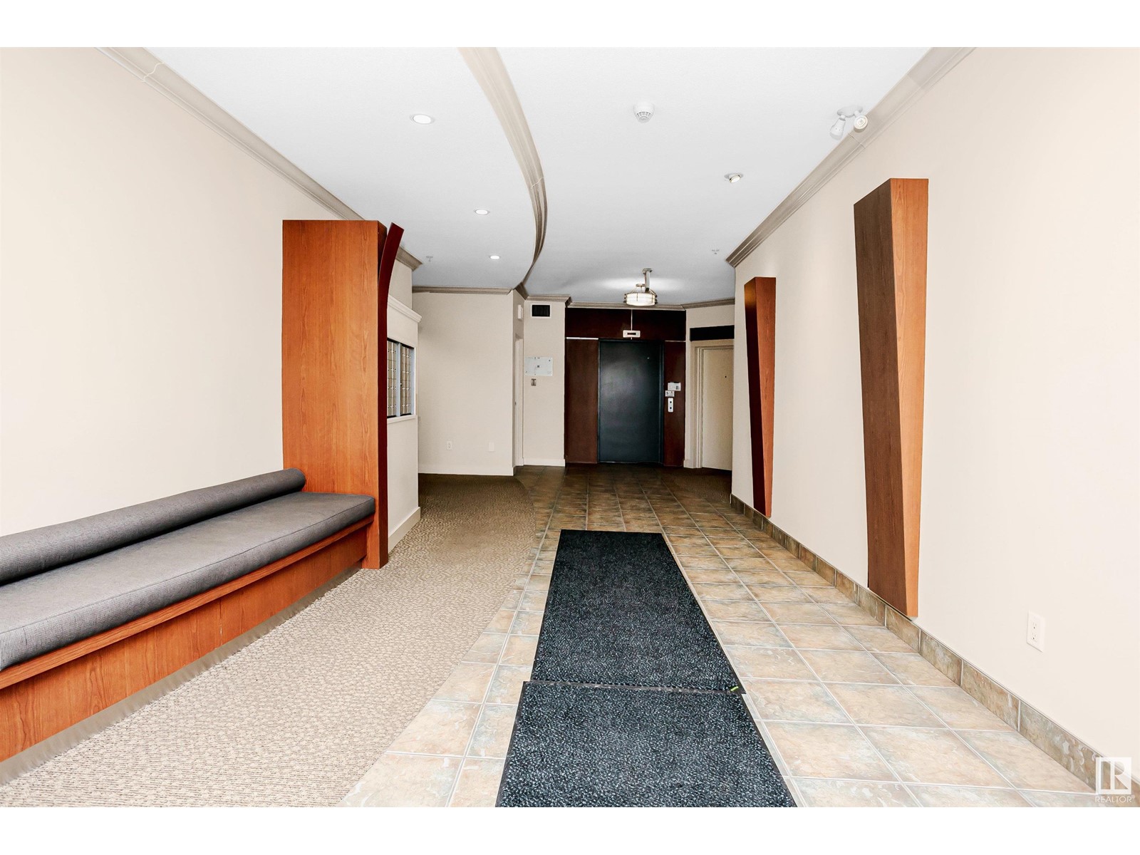 #202 14205 96 AV NW, Edmonton