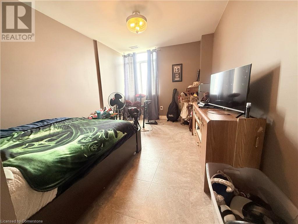 Photo 11 of 301 Frances Avenue Unit 1903, Hamilton ON