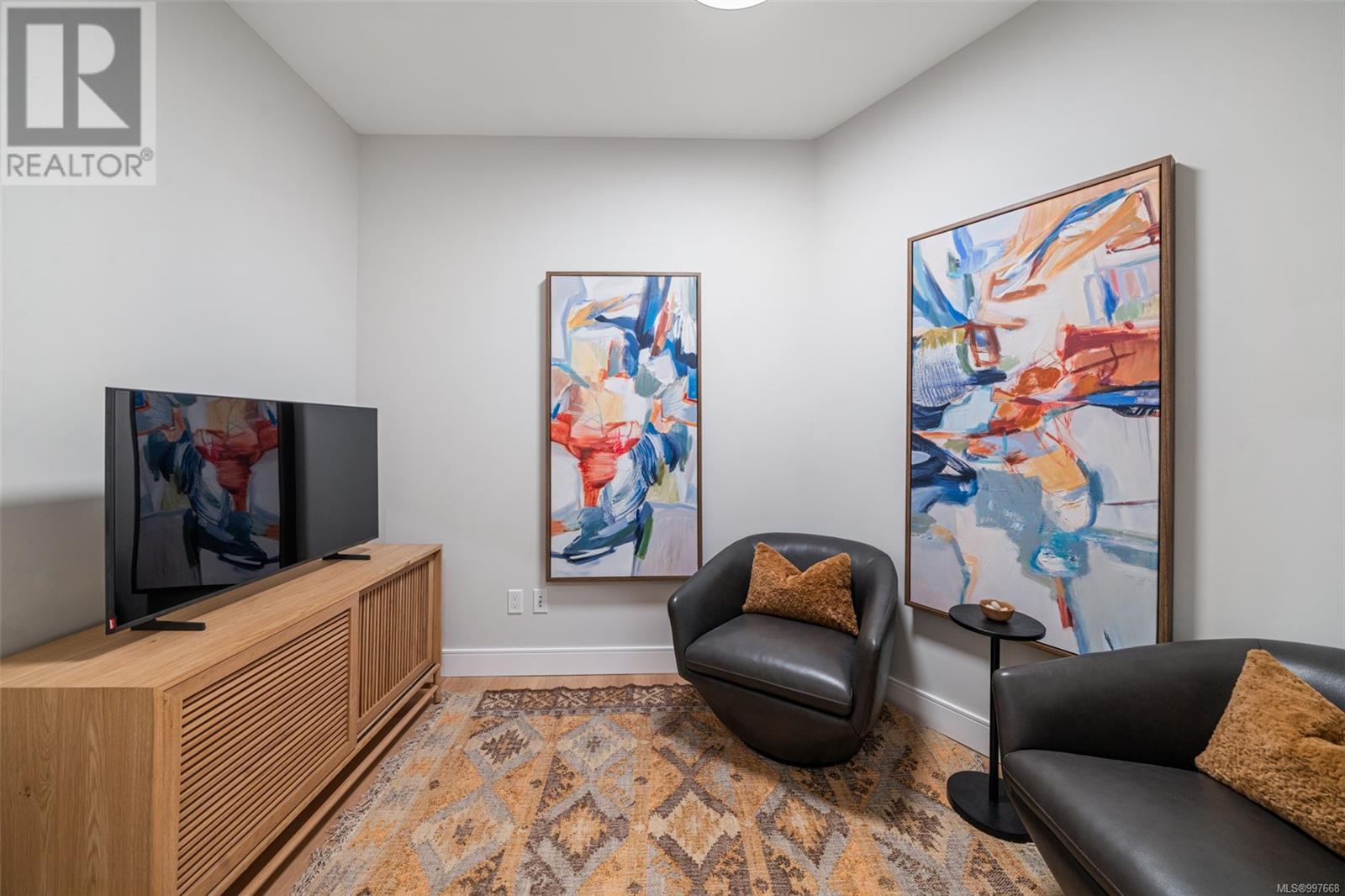 Photo 5 of 205 1810 Selenite Pl, Langford BC