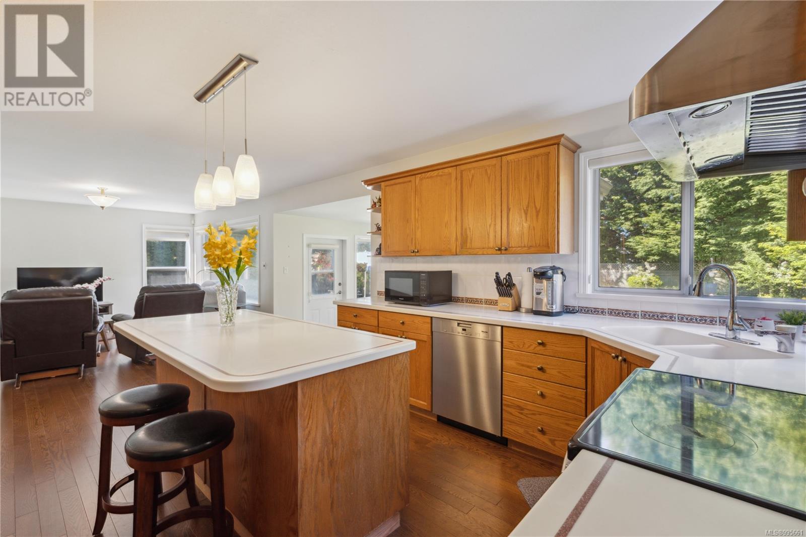 729 Crown Isle Dr, Courtenay