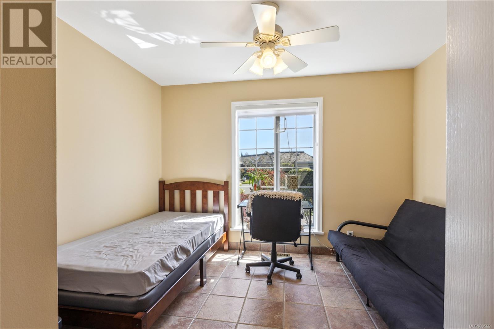 729 Crown Isle Dr, Courtenay