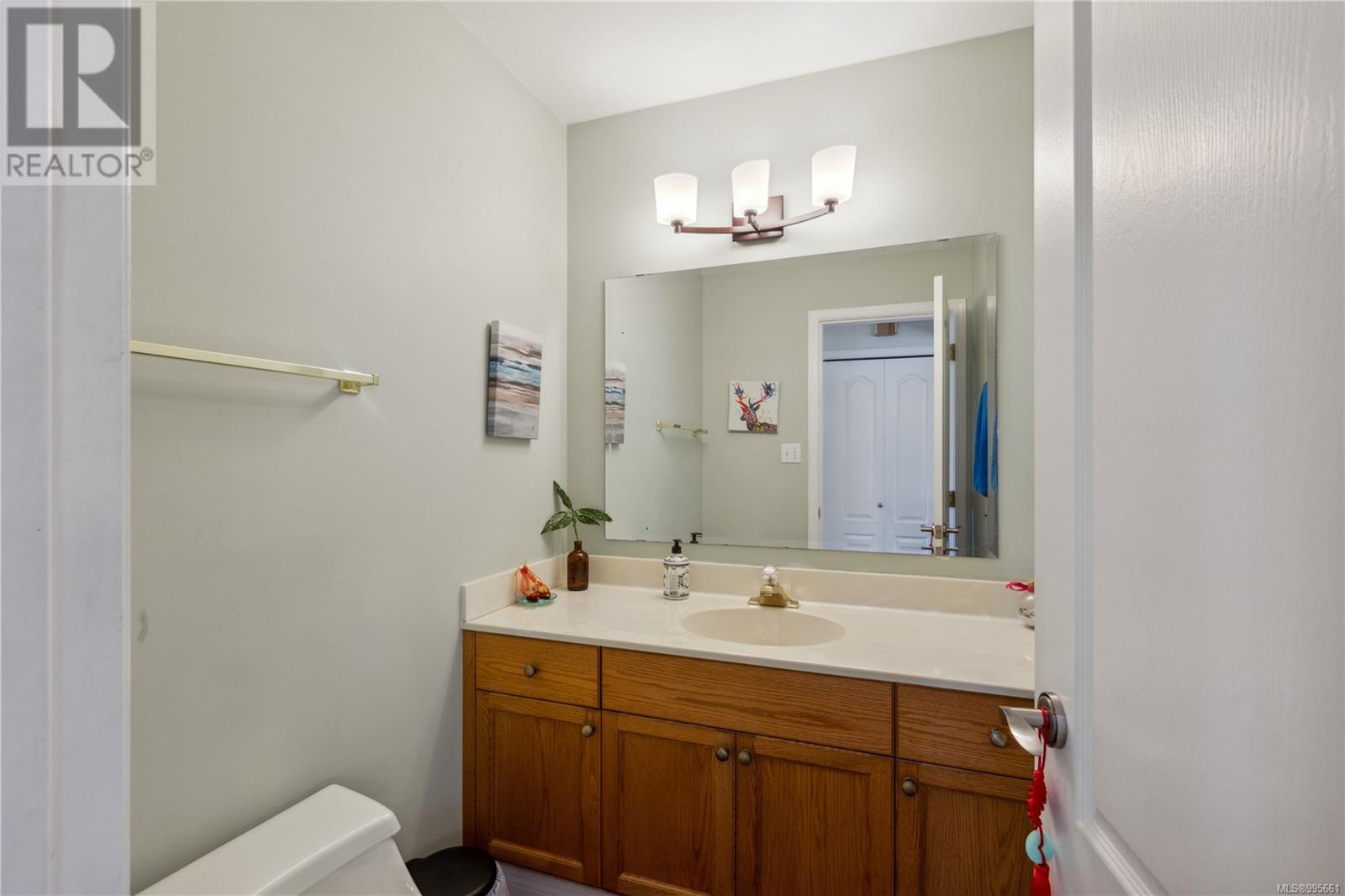 729 Crown Isle Dr, Courtenay