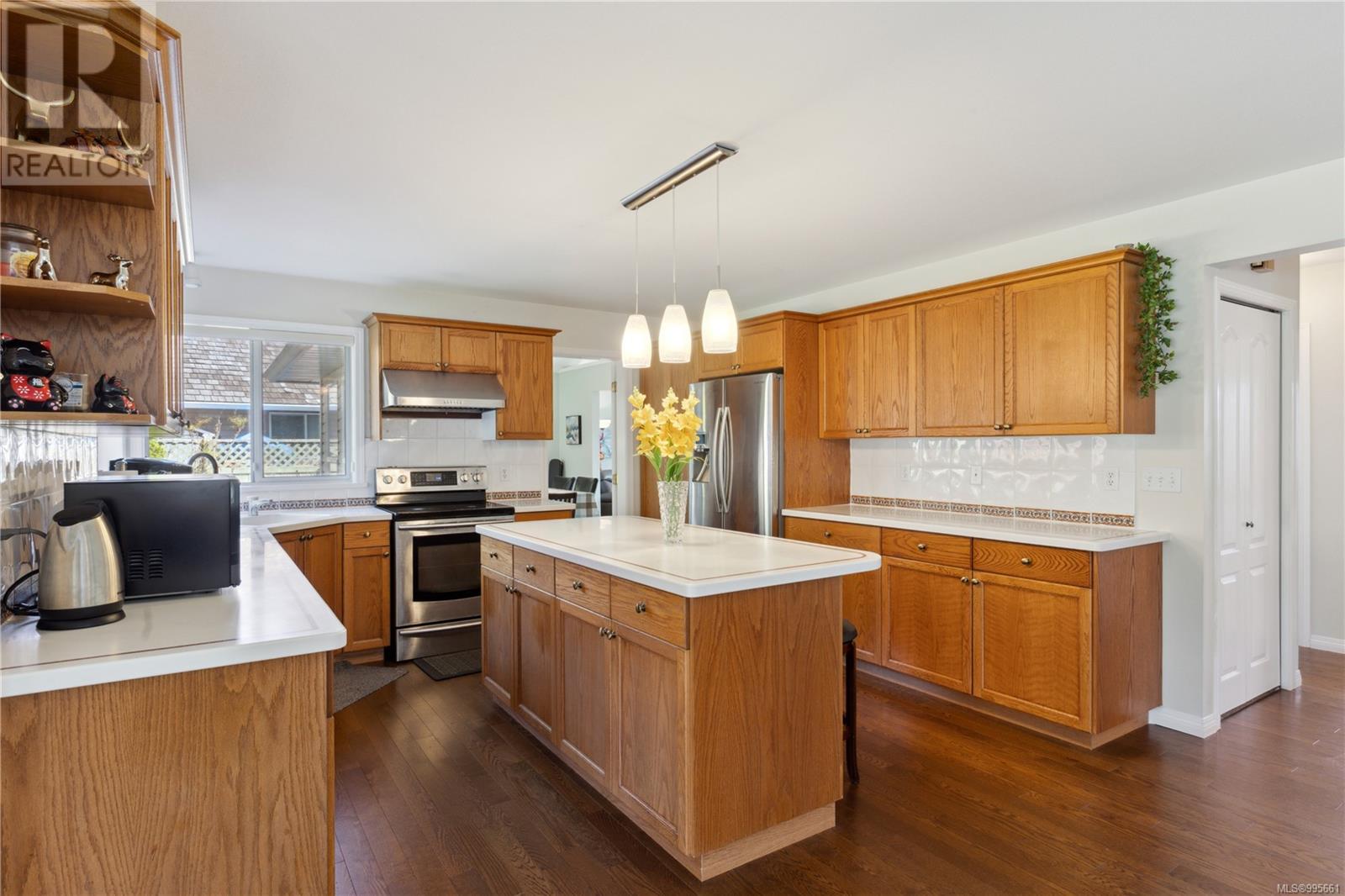 729 Crown Isle Dr, Courtenay