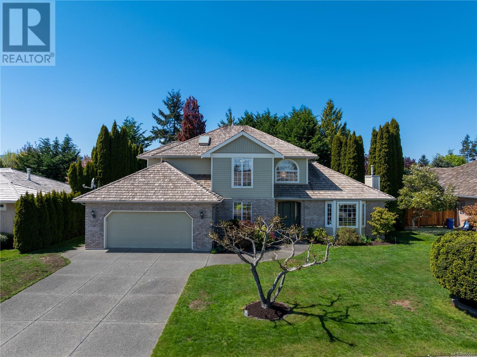 729 Crown Isle Dr, Courtenay