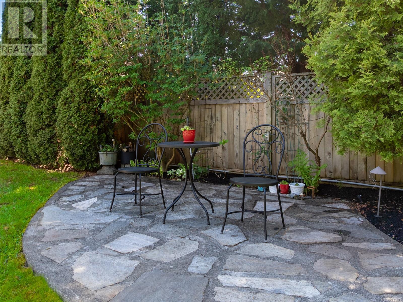 729 Crown Isle Dr, Courtenay