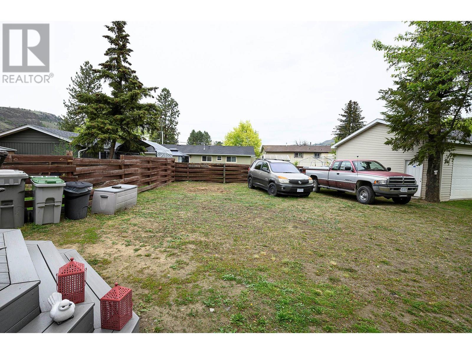 Photo 16 of 638 640 Reemon Drive, Kamloops BC
