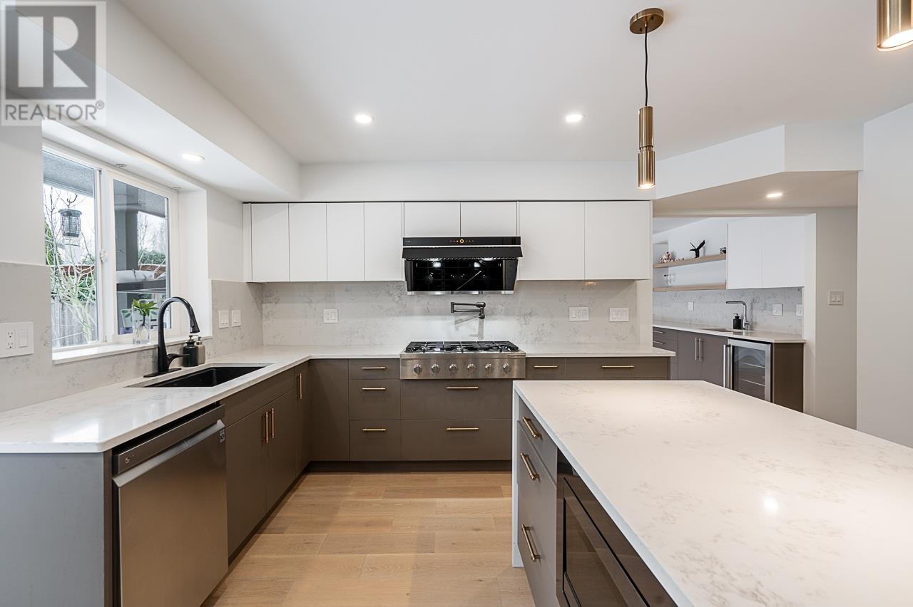 6540 JUNIPER Drive, Richmond
