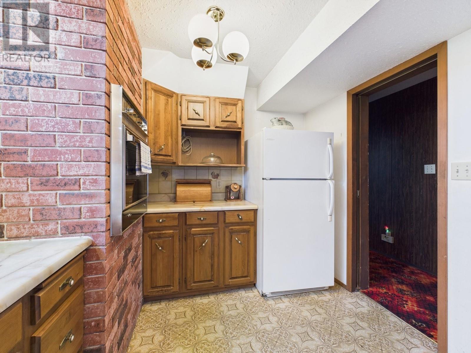 6012 107th Street, Osoyoos