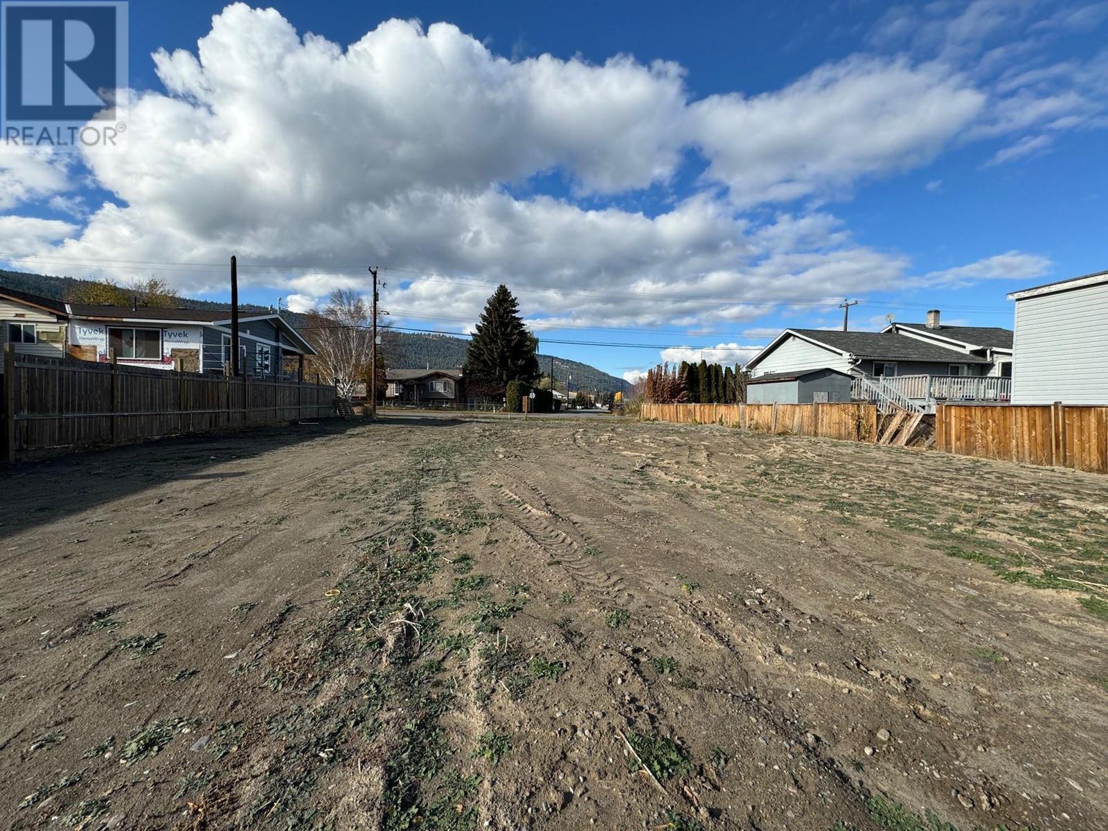  1700 Hill Street, Merritt