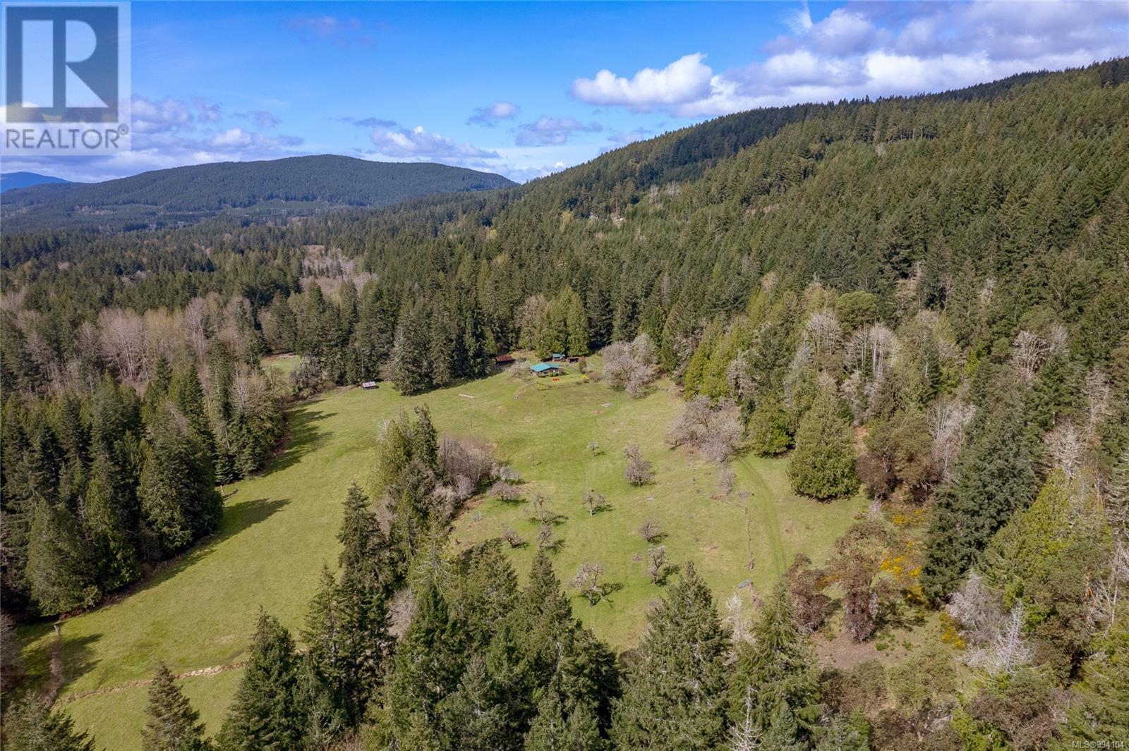 6633 Hillcrest Rd, Duncan