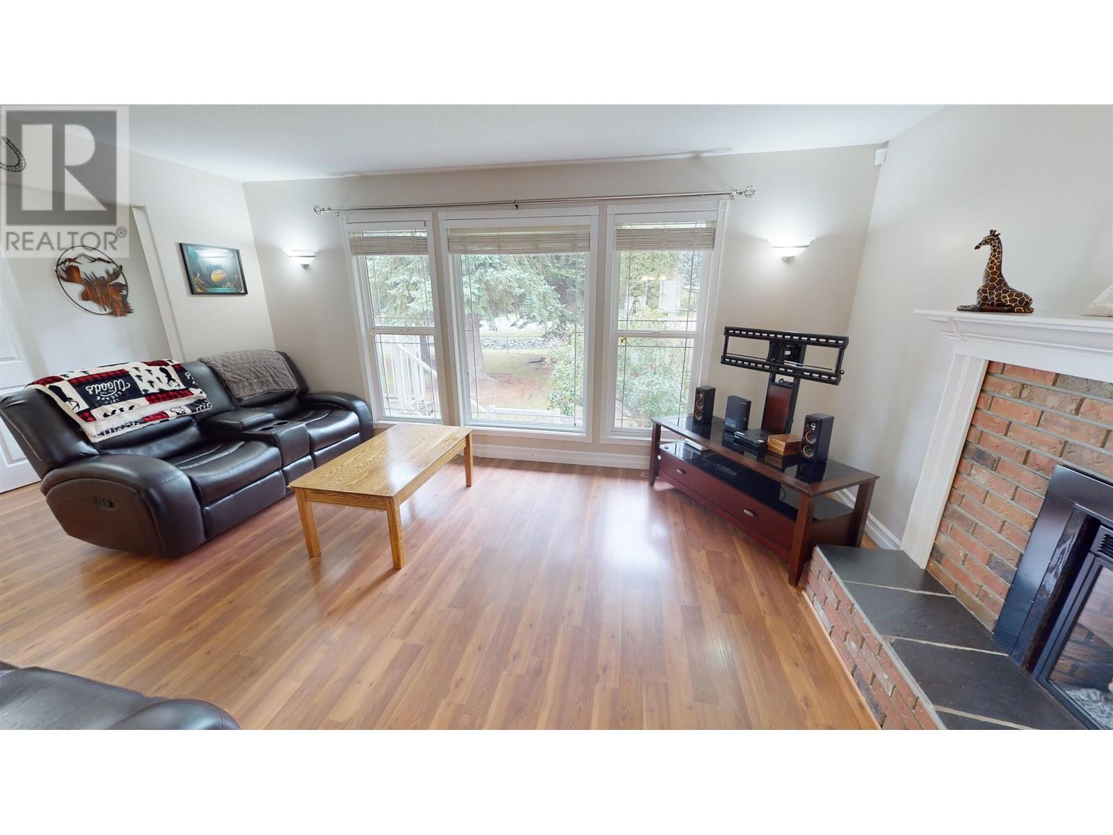 2481 SING STREET, Quesnel