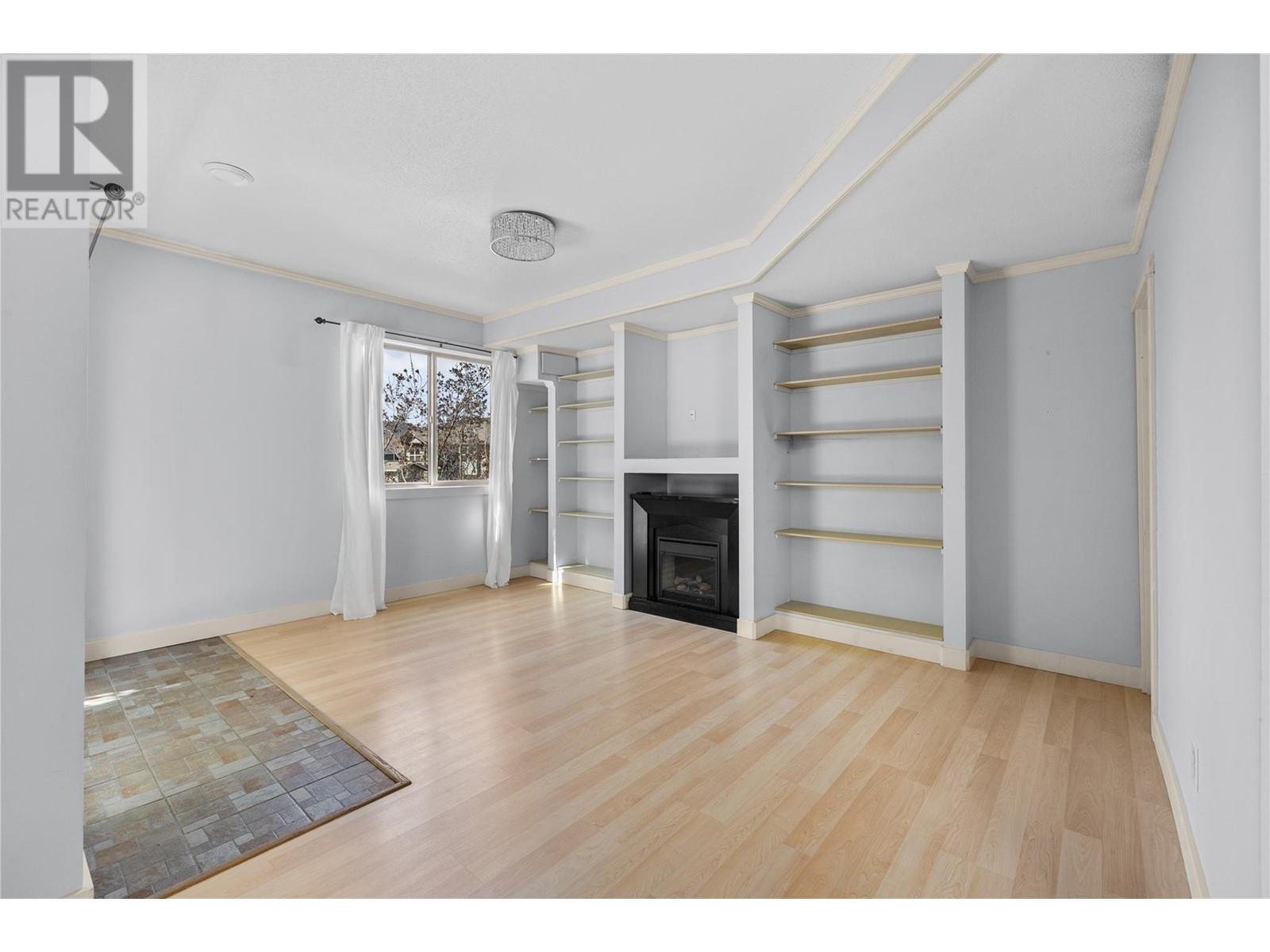  12833 Cliffshore Drive, Lake Country