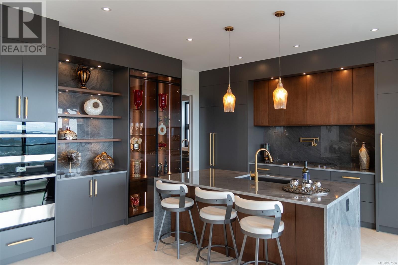  2189 Navigators Rise, Langford