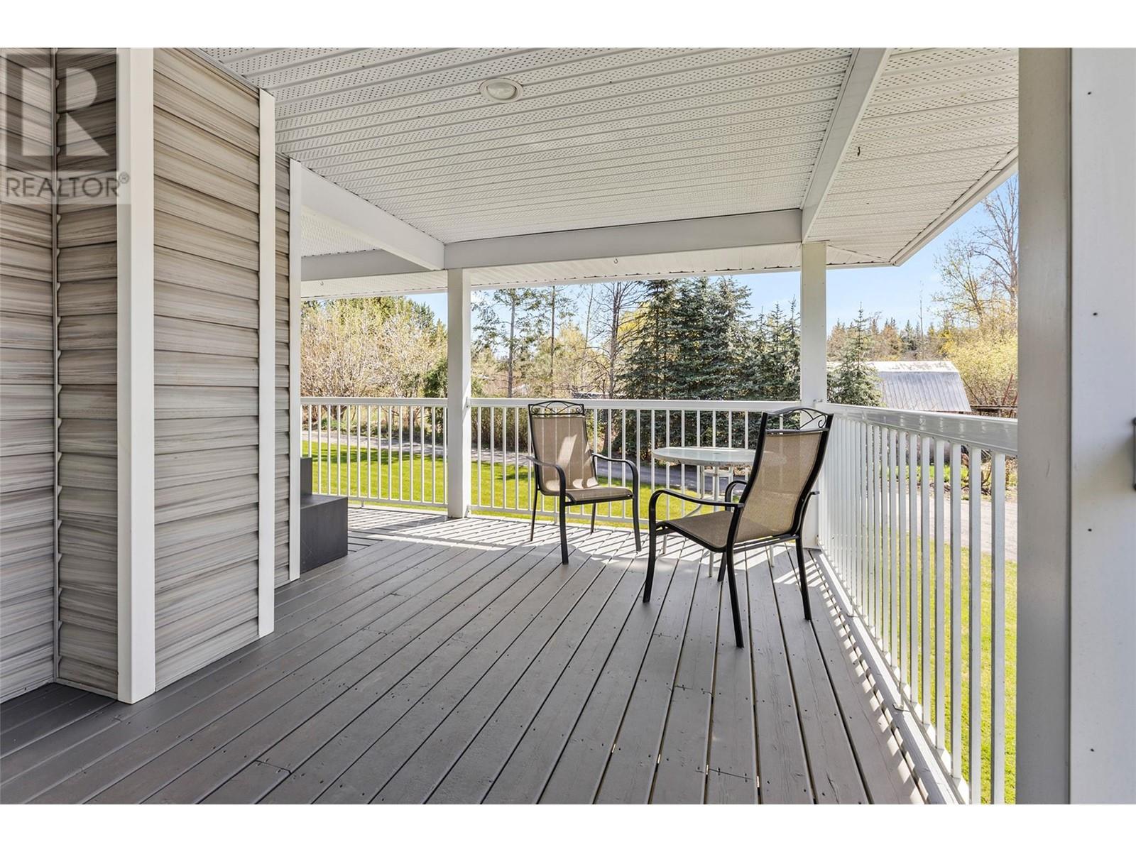  2201 50th Street, Salmon Arm