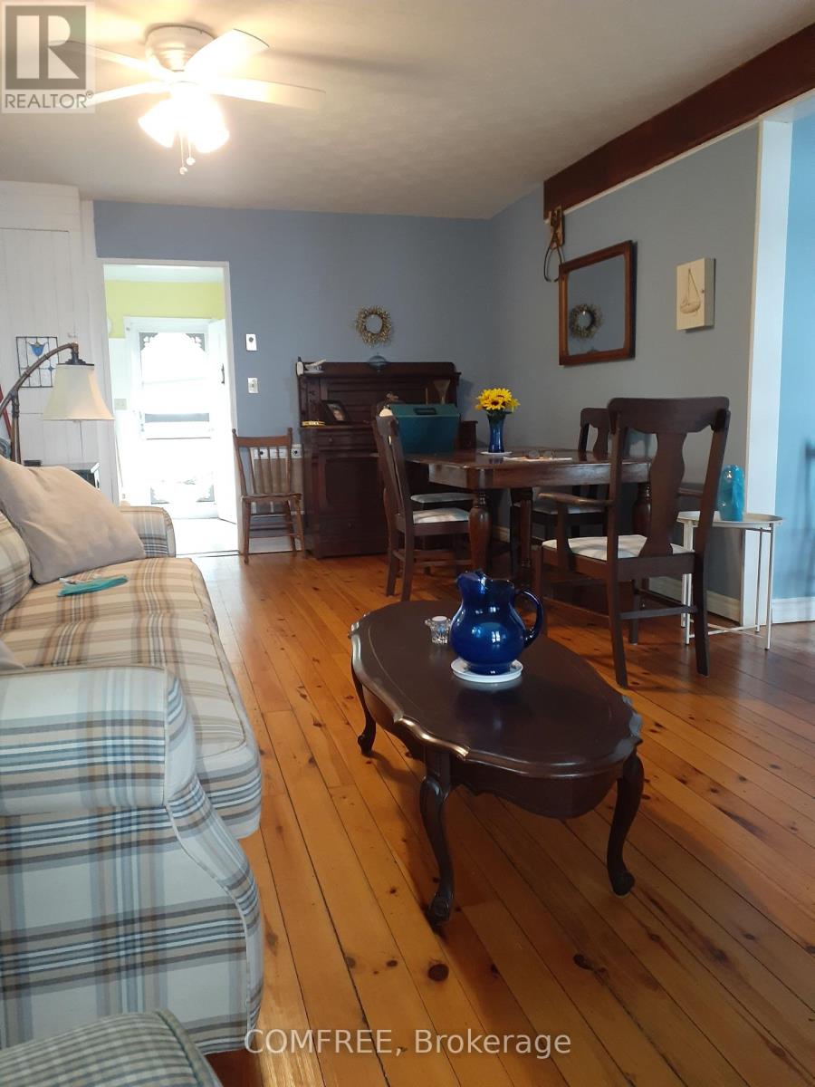 Photo 12 of 465 463 Hilcrest Road, Elizabethtownkitley ON