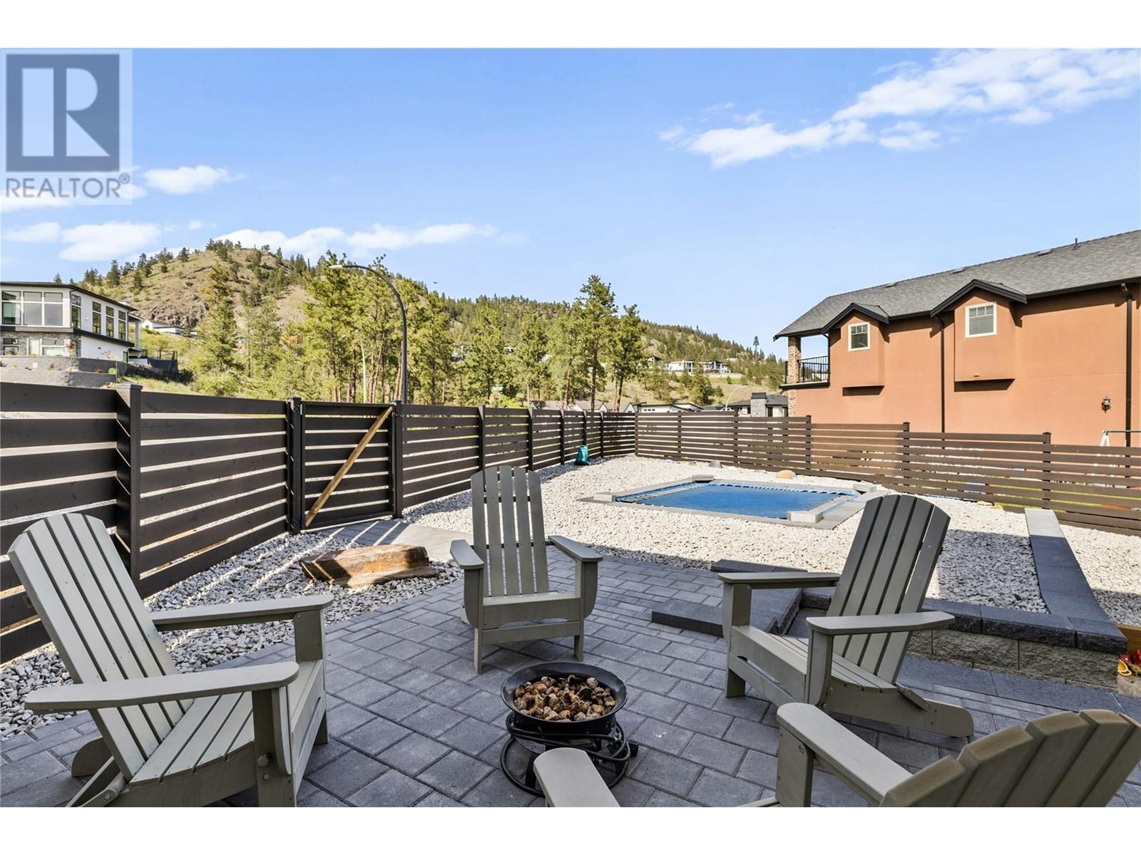  3374 Vineyard View Drive, West Kelowna