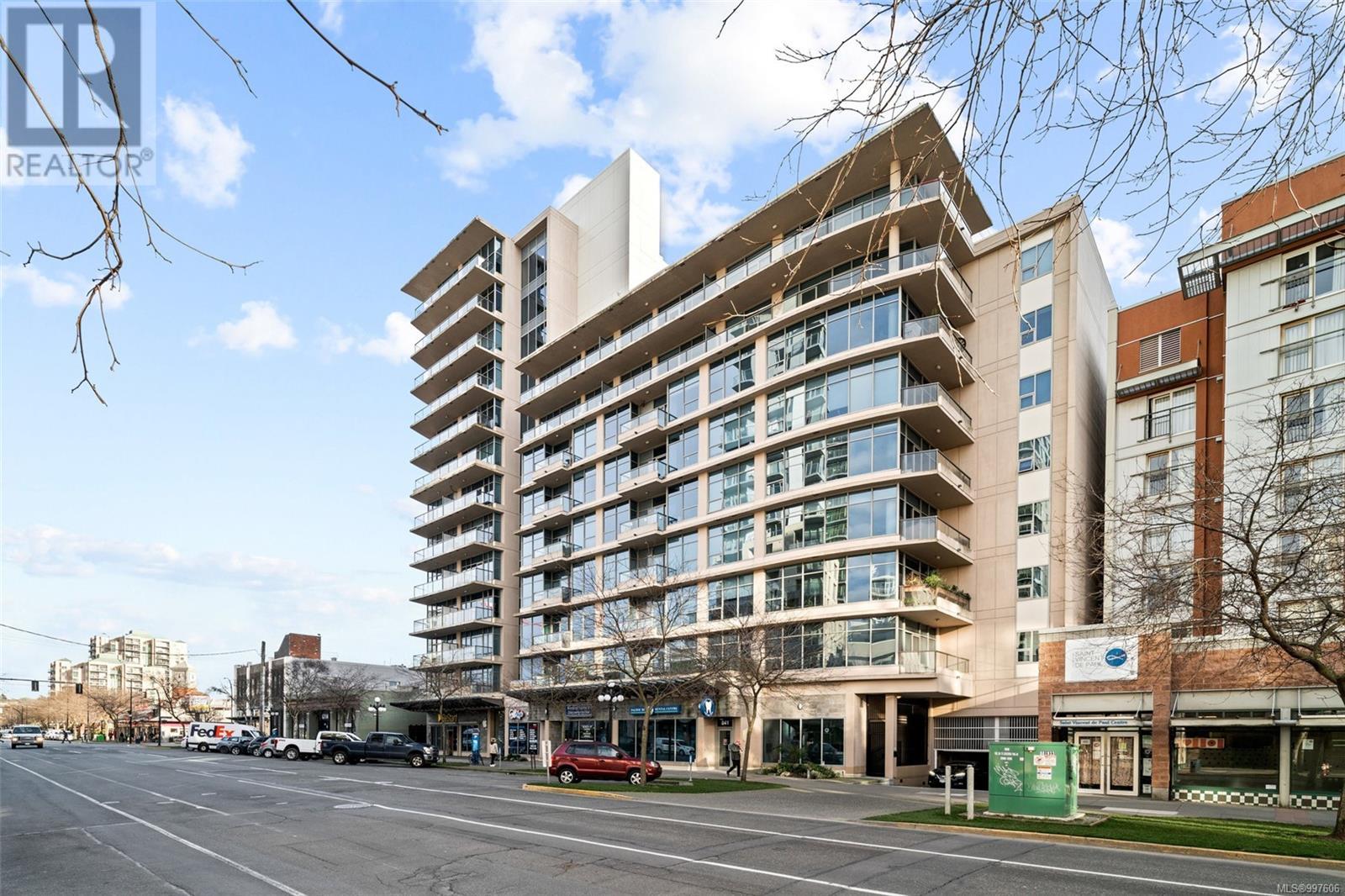1010 845 Yates Street, Victoria