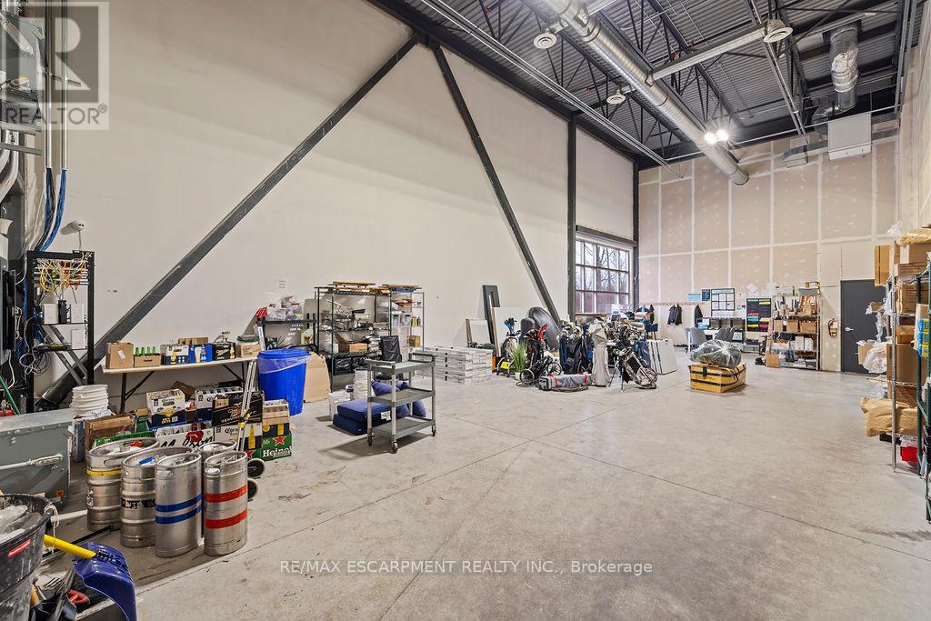 Photo 5 of 1 312 King Street, Barrie ON