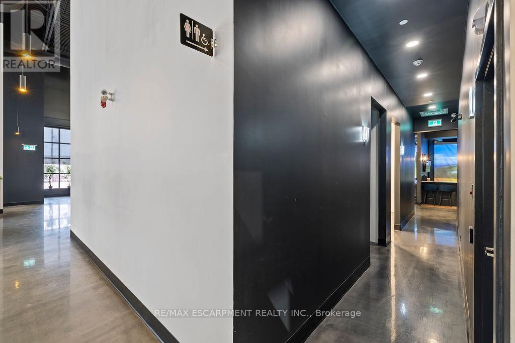 Photo 10 of 1 312 King Street, Barrie ON