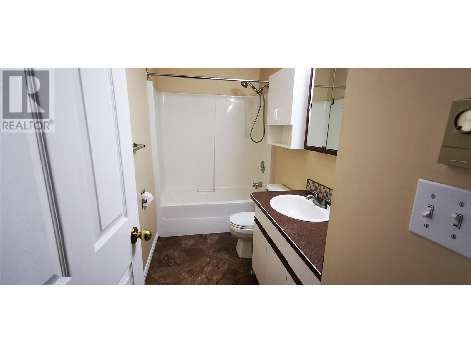6329 Kootenay Street Unit# 1, Oliver