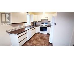 1 6329 Kootenay Street, Oliver