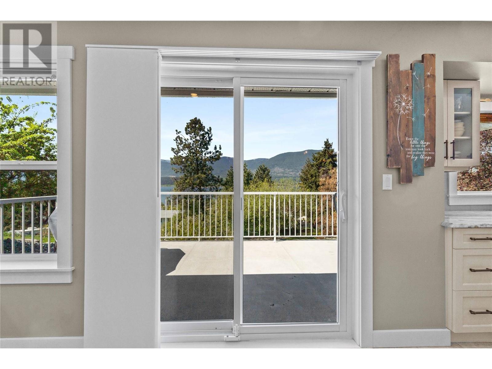  4771 16 Street Northeast, Salmon Arm