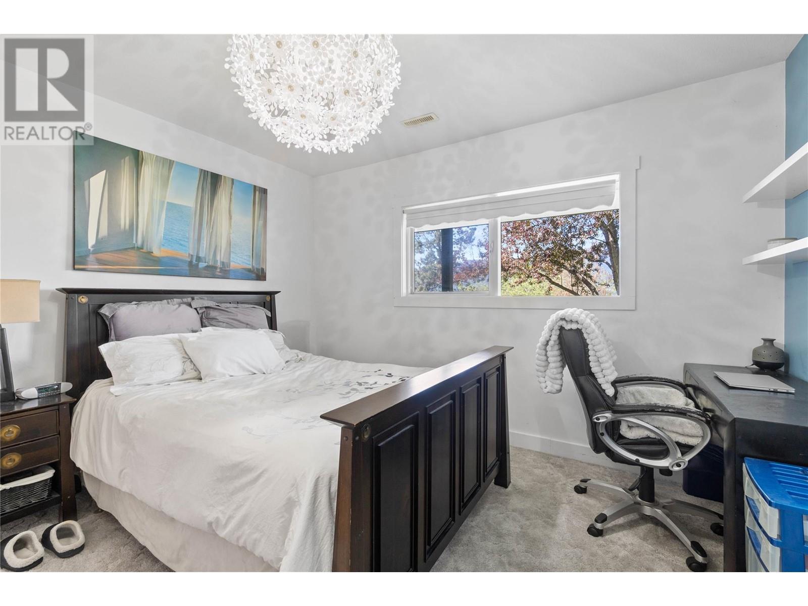  4771 16 Street Northeast, Salmon Arm