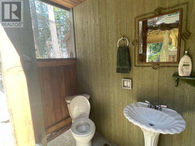 1474 SAVARY ISLAND RD, Savary Island
