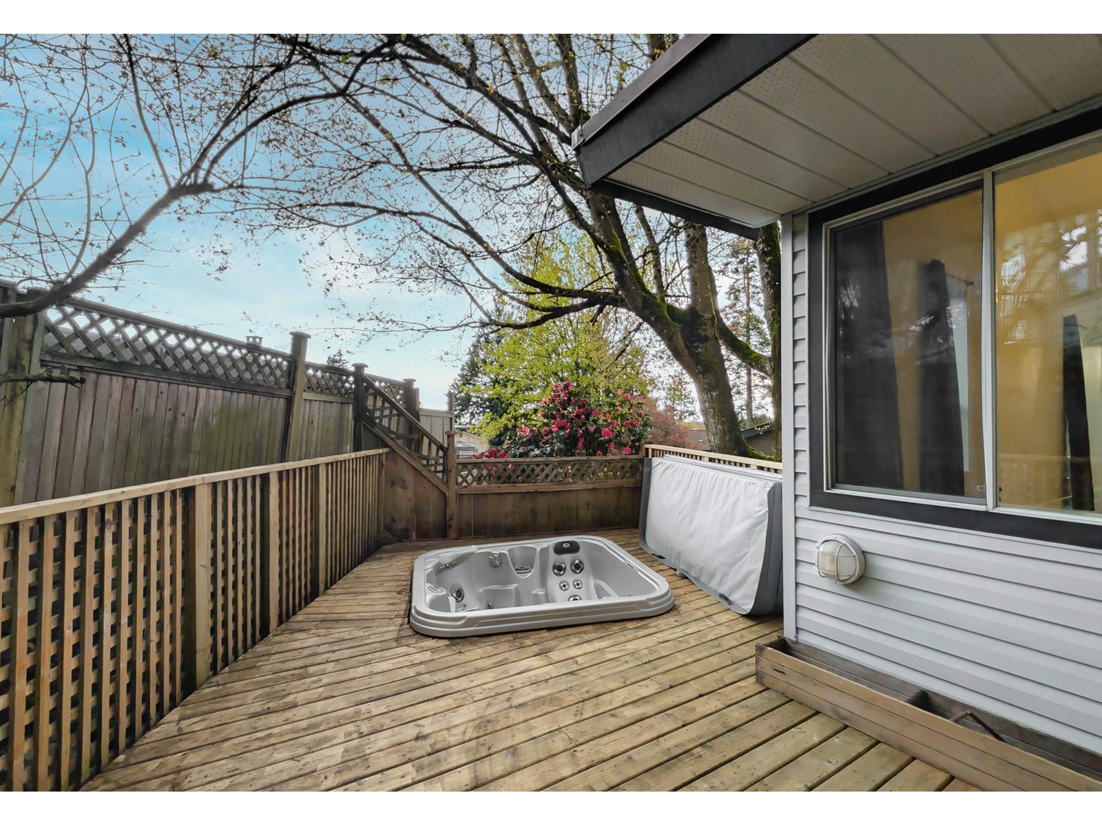 8366 ARBOUR, Delta