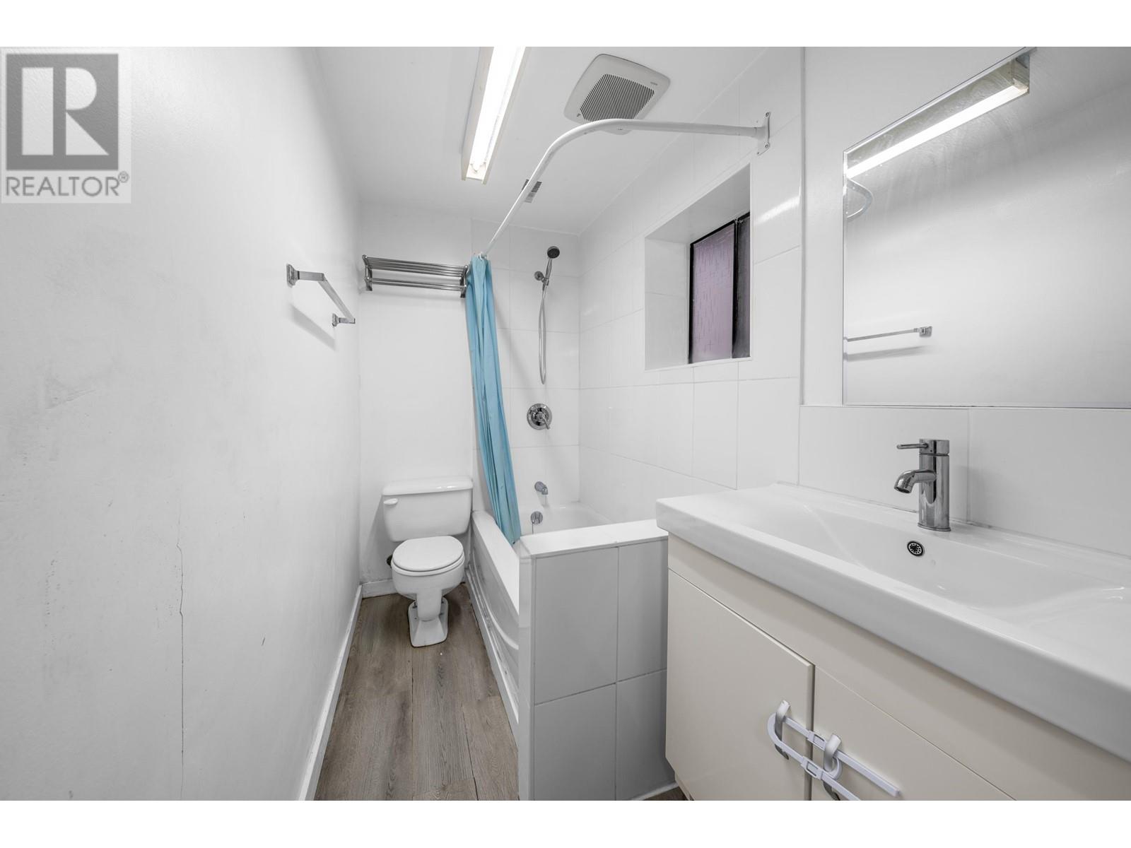 22970 STOREY AVENUE, Maple Ridge