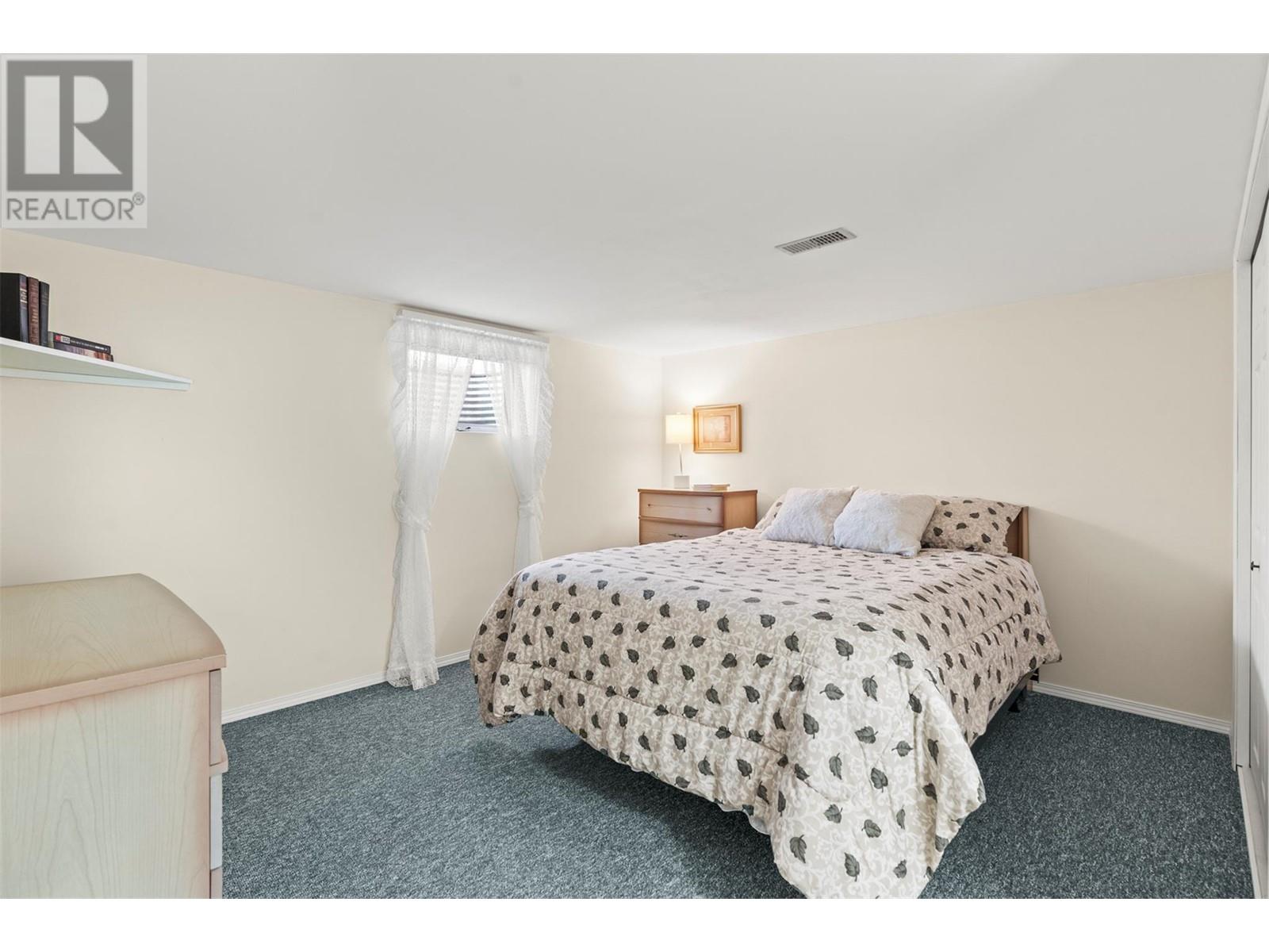 5 1038 11 Avenue, Vernon