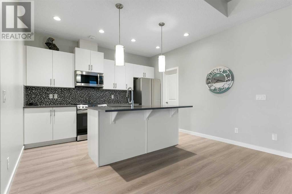 166 River Heights Crescent, Cochrane, Alberta
